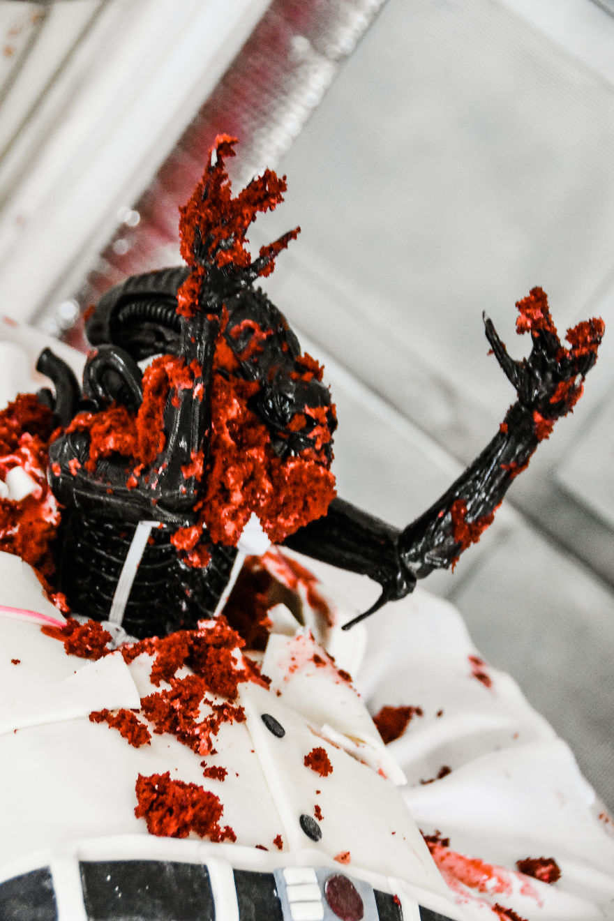 The Alien Maternity Photoshoot Xenomorph Turns One The Alien Maternity Photoshoot Xenomorph Turns One