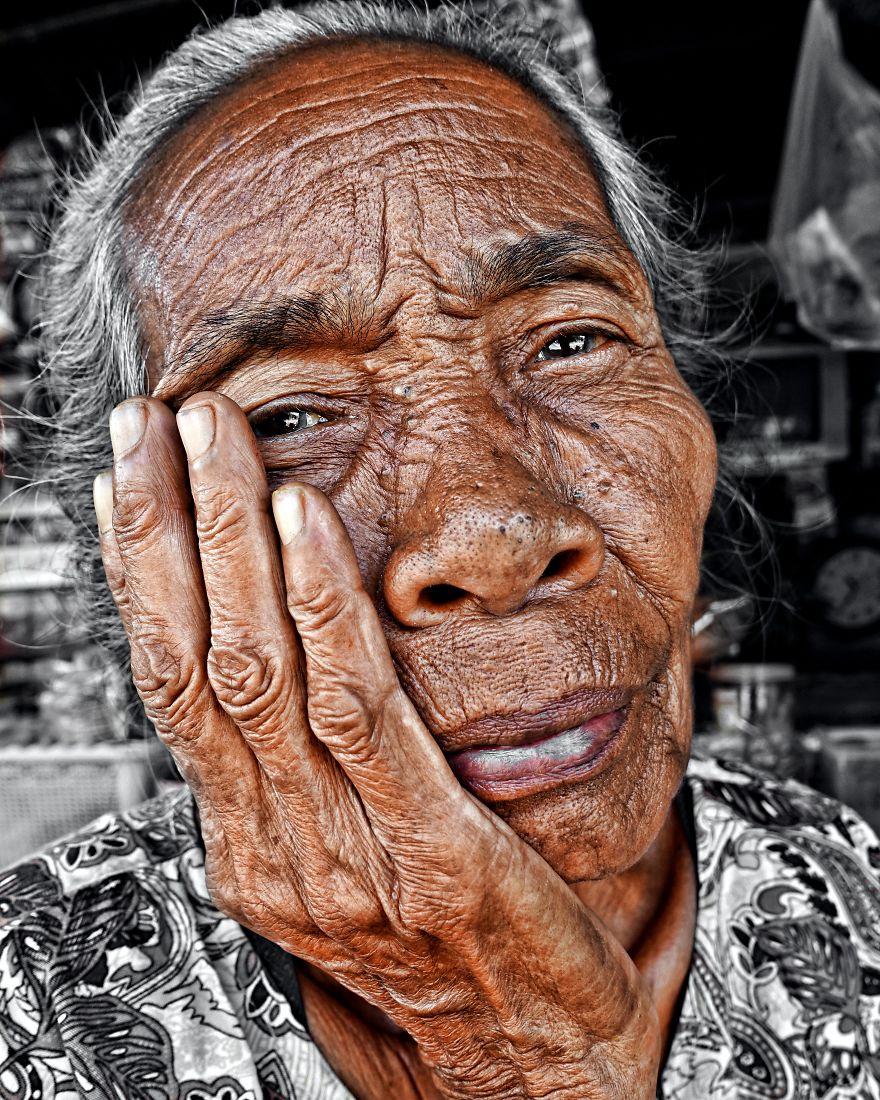 I Photographe Seniors In Ubud From Up-Close