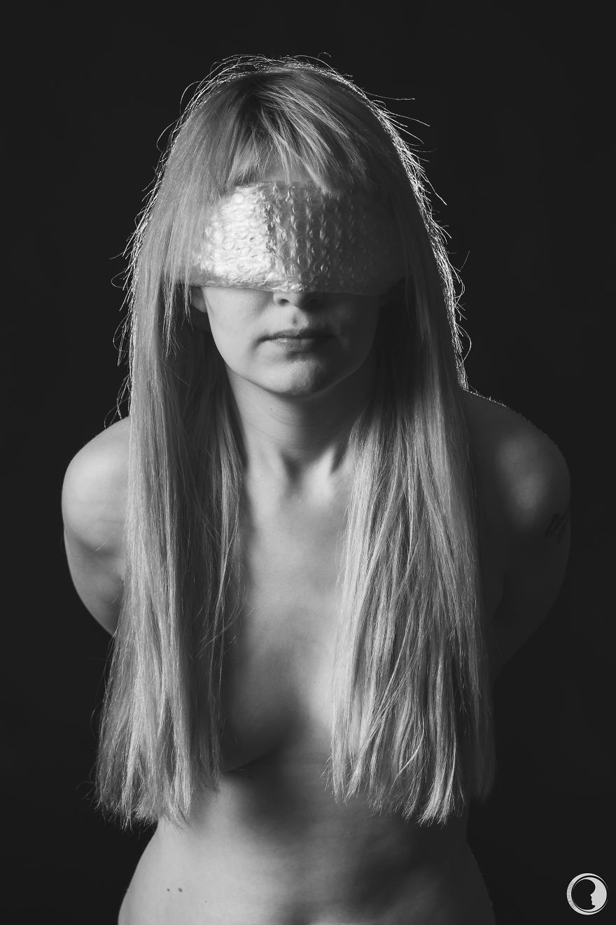 I Created The "Blind To Plastic" Portrait Series To Address Our Ignorance For Plastic Pollution I Created The "Blind To Plastic" Portrait Series To Address Our Ignorance For Plastic Pollution