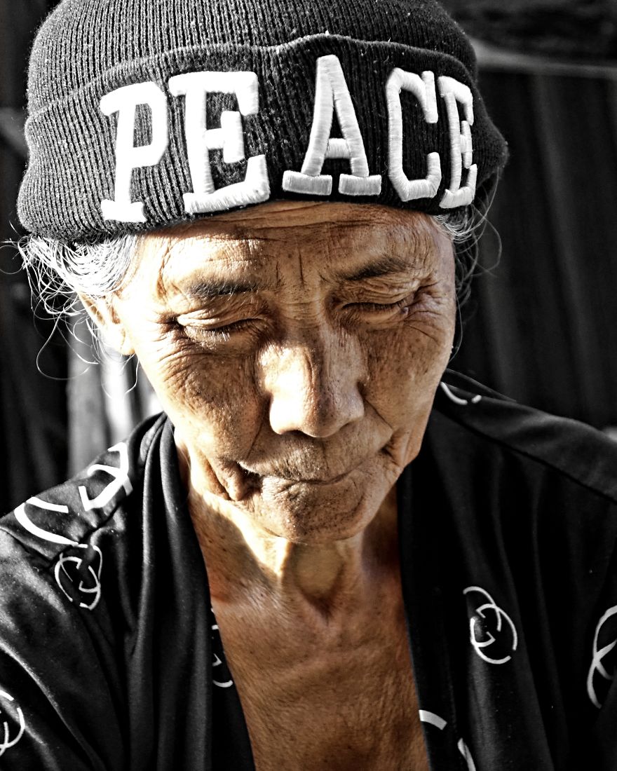 I Photographe Seniors In Ubud From Up-Close