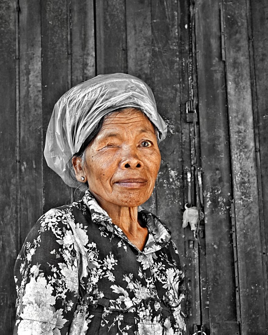 I Photographe Seniors In Ubud From Up-Close