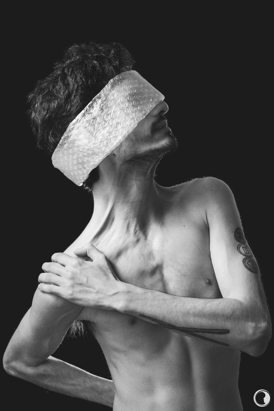 I Created The "Blind To Plastic" Portrait Series To Address Our Ignorance For Plastic Pollution I Created The "Blind To Plastic" Portrait Series To Address Our Ignorance For Plastic Pollution