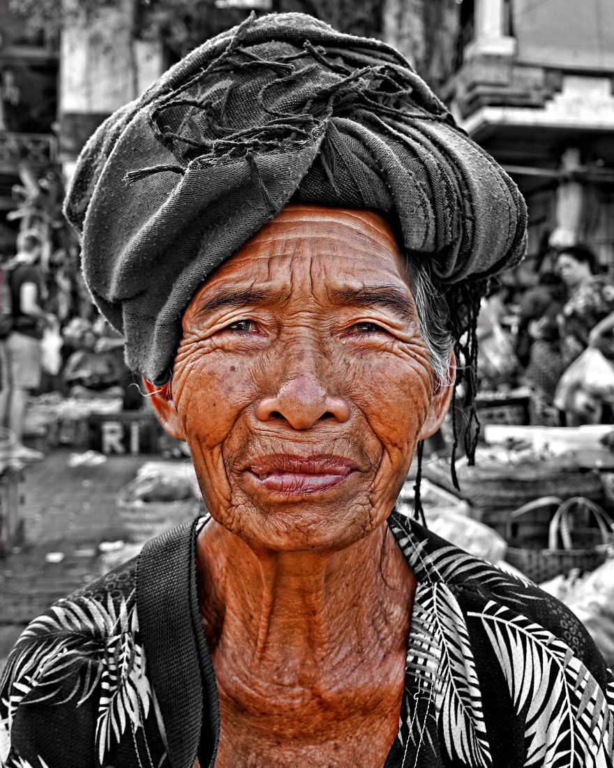 I Photographe Seniors In Ubud From Up-Close