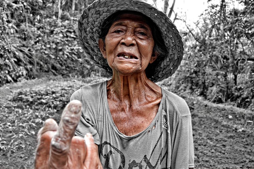 I Photographe Seniors In Ubud From Up-Close