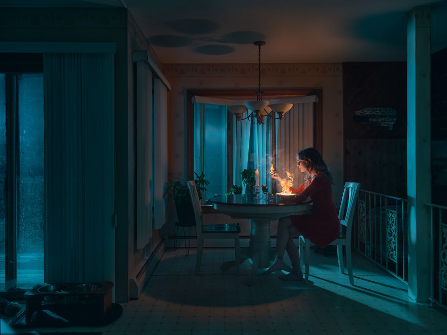 Photographer Tells Haunting Stories With His Cinematic Night-Time Photos