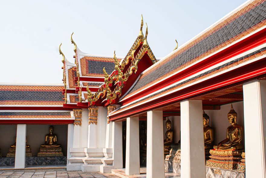 These Photographs Show The Beauty And The Drama Of Tourism In Thailand These Photographs Show The Beauty And The Drama Of Tourism In Thailand