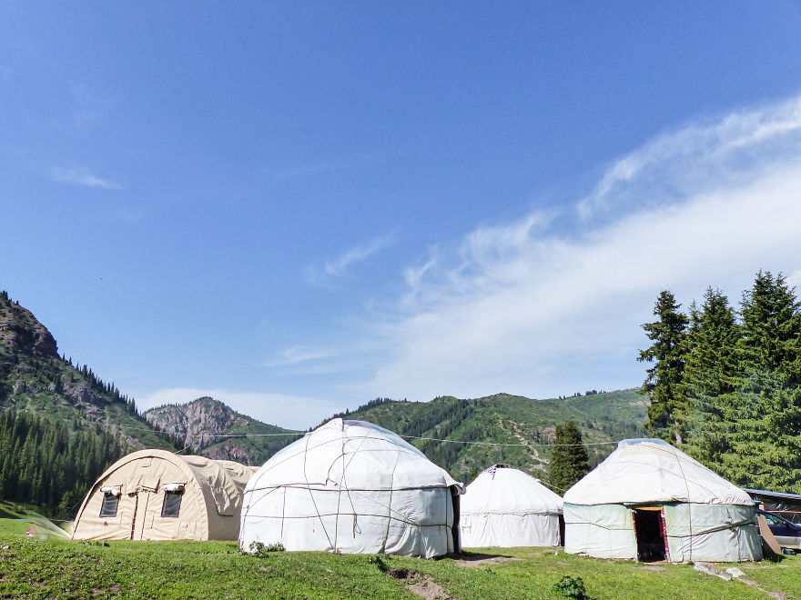 At 22 Years Old, I Came Alone In Kyrgyzstan To Meet Nomadic People In The Mountains