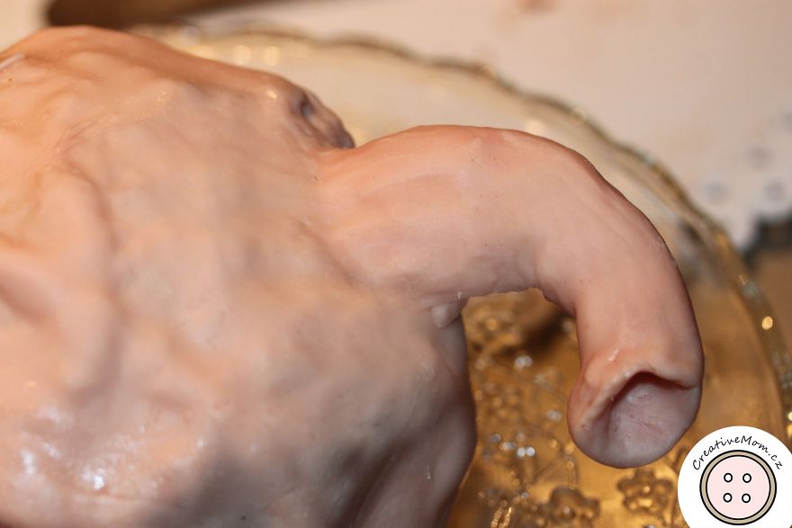 I Made This Valentine's Day Realistic Human Heart Cake And Here's How I Made This Valentine's Day Realistic Human Heart Cake And Here's How