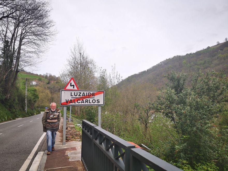 I Walked (Part Of) The Camino De Santiago With My Brother And 87-Year-Old Grandad