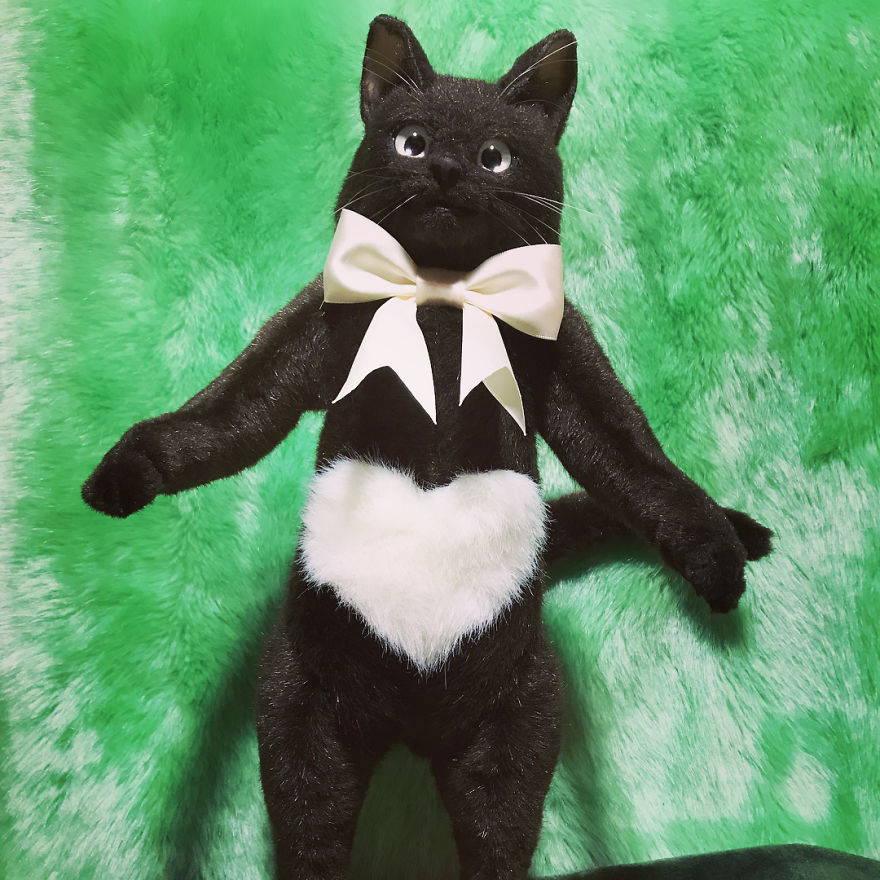 This Japanese Artist Continues To Create Cat Bags (New Pics)