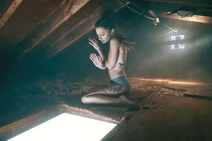 Photographer Tells Haunting Stories With His Cinematic Night-Time Photos