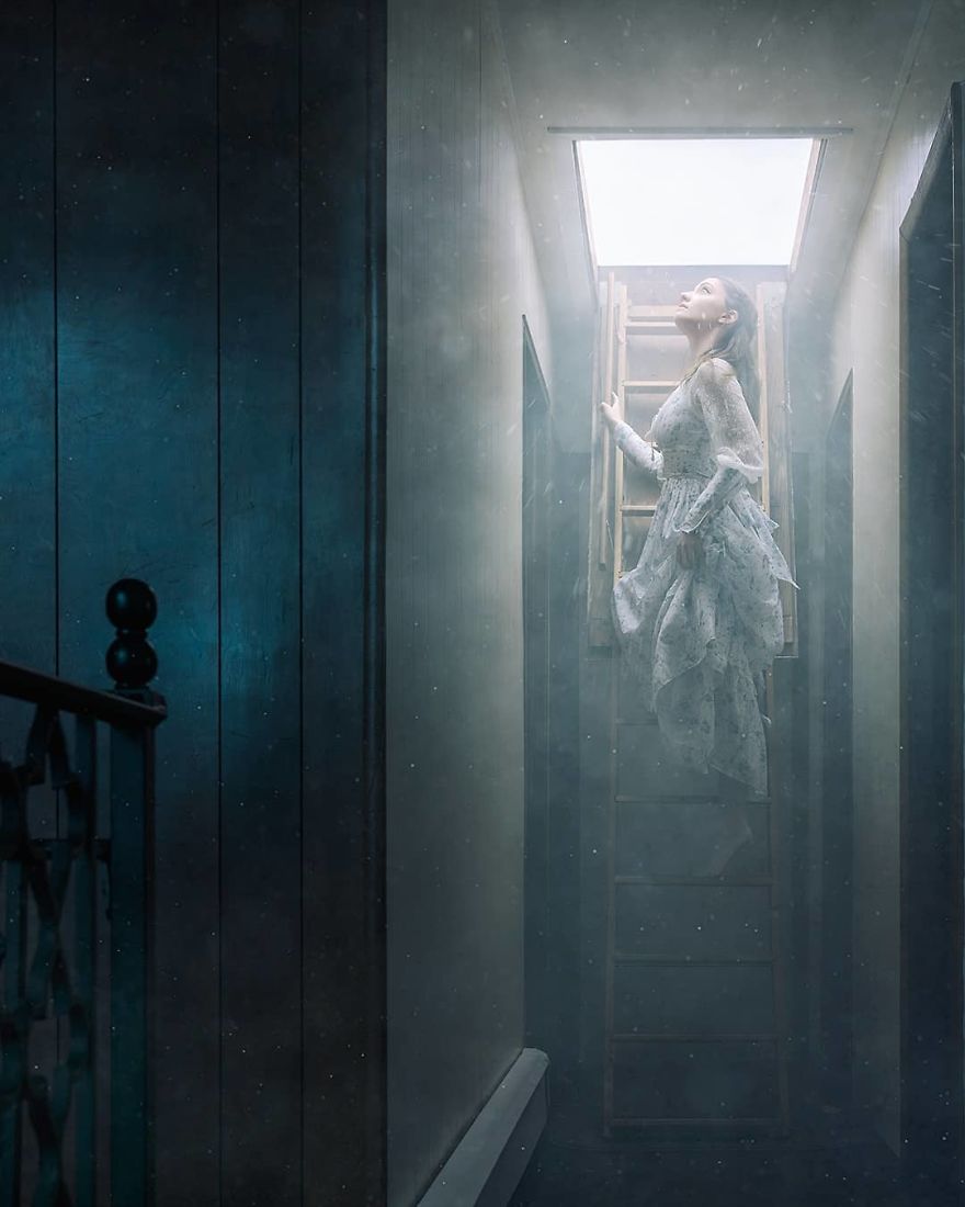 Photographer Tells Haunting Stories With His Cinematic Night-Time Photos