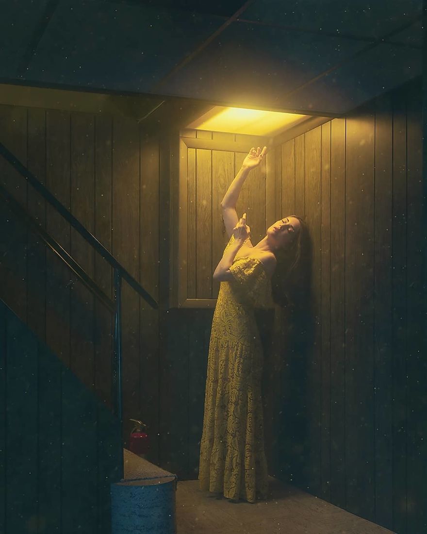 Photographer Tells Haunting Stories With His Cinematic Night-Time Photos