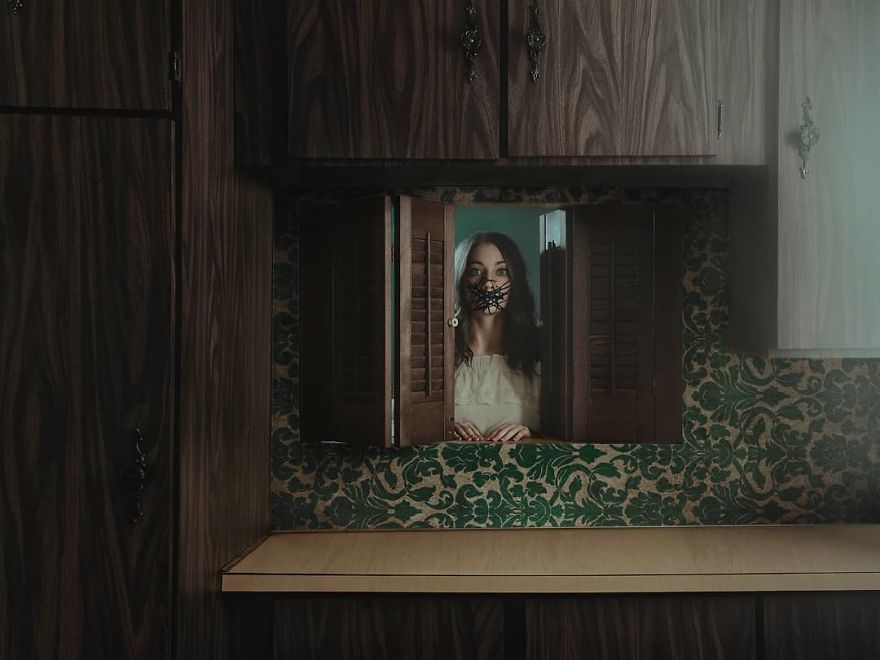 Photographer Tells Haunting Stories With His Cinematic Night-Time Photos