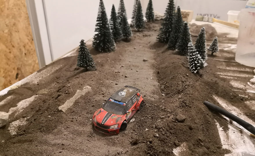 I Use Toy Cars Instead Of Real Ones To Create These Car Ads