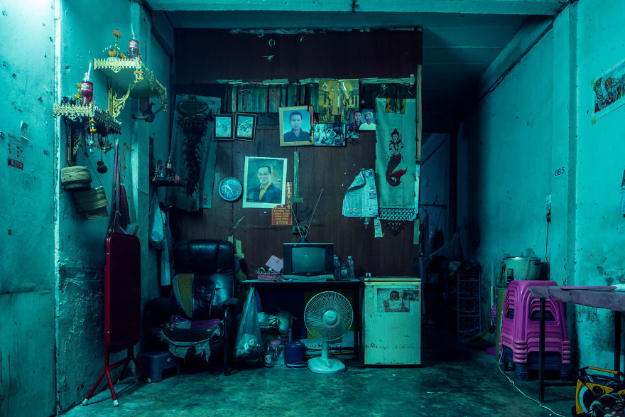 Bangkok Phosphors / Family Home