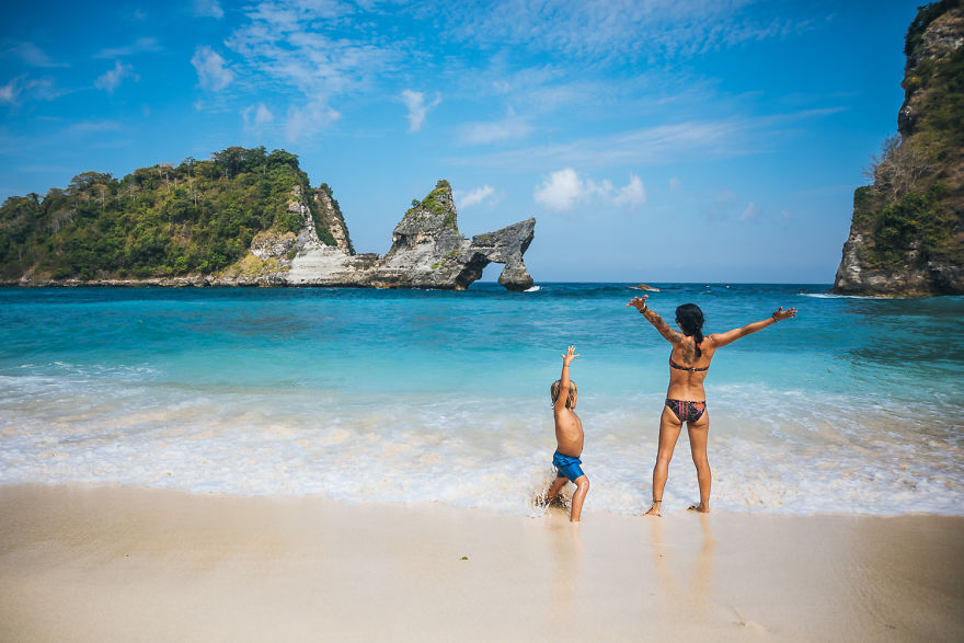 We Live In An Old Military Truck And Travel The World To Show Our Son The Beauty Of Our Planet (New Pics) We Live In An Old Military Truck And Travel The World To Show Our Son The Beauty Of Our Planet (New Pics)