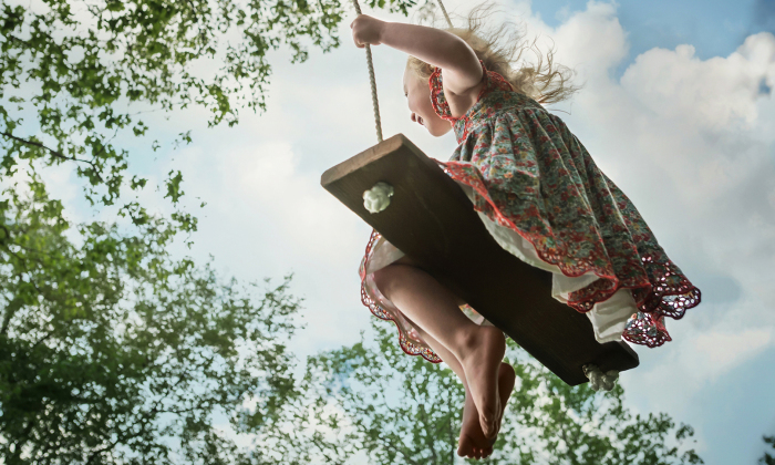 I’ve Photographed My Daughter On The Same Tree Swing For 3 Years, Here Are Some Of My Favorites