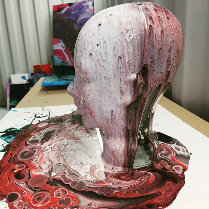 I Show How It Feels To Be Released From Bad Mental Health