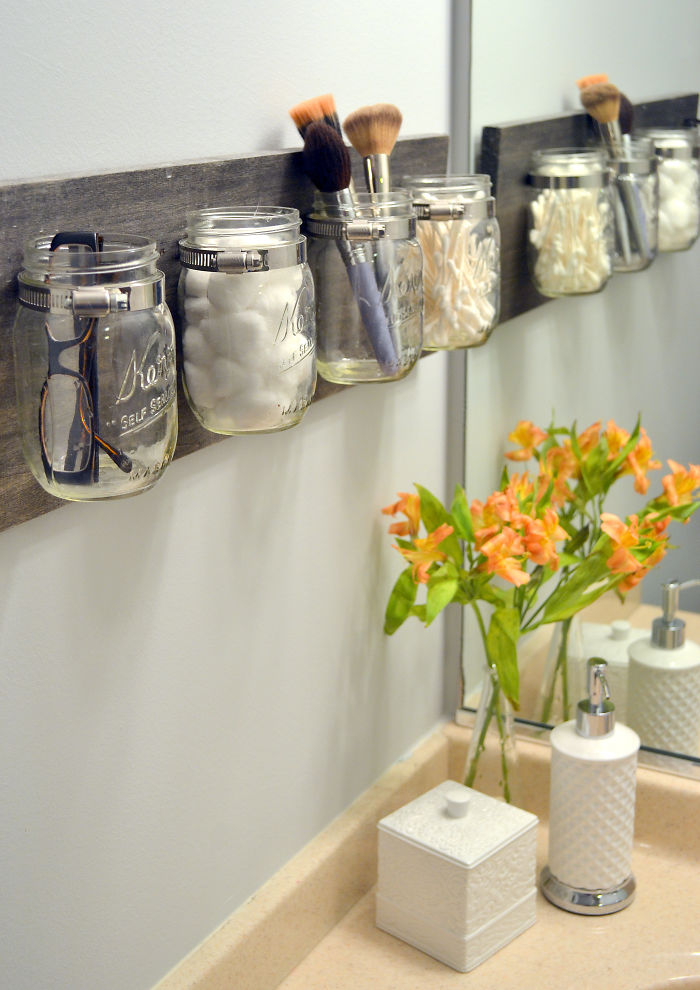 Mason Jar Bathroom Organization