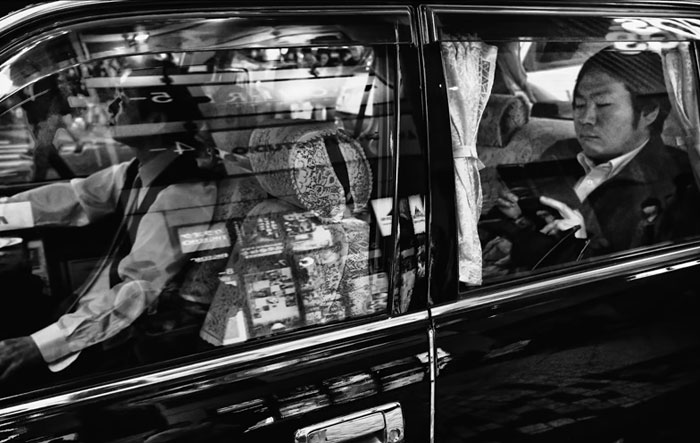 Japanese Photographer Lost His Fujifilm Ambassador Status Because Of His “Offensive” Shooting Style Japanese Photographer Lost His Fujifilm Ambassador Status Because Of His “Offensive” Shooting Style