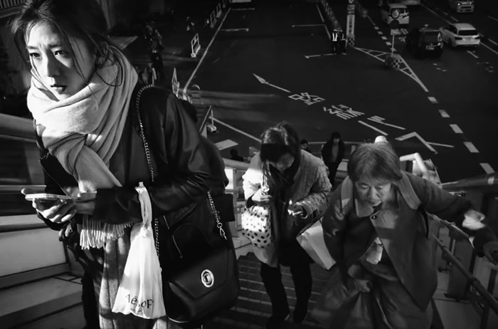 Japanese Photographer Lost His Fujifilm Ambassador Status Because Of His “Offensive” Shooting Style Japanese Photographer Lost His Fujifilm Ambassador Status Because Of His “Offensive” Shooting Style