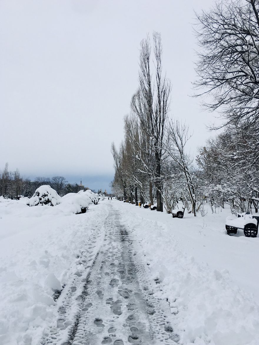 I Captured Bucharest Under Snow (30 Pics)