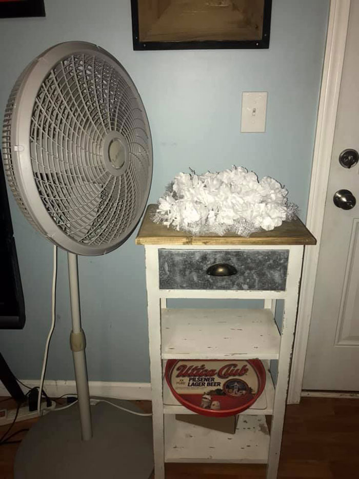 Man Puts Up 'Home Alone' Inspired Traps As Christmas Decorations