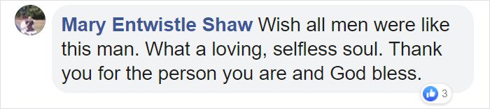 Man Interrupts A Family Photoshoot To Tell His Wife’s Daughter That He’s Adopting Her Man Interrupts A Family Photoshoot To Tell His Wife’s Daughter That He’s Adopting Her