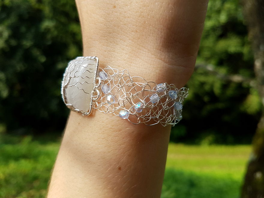 I Use Wire Instead Of Yarn To Crochet