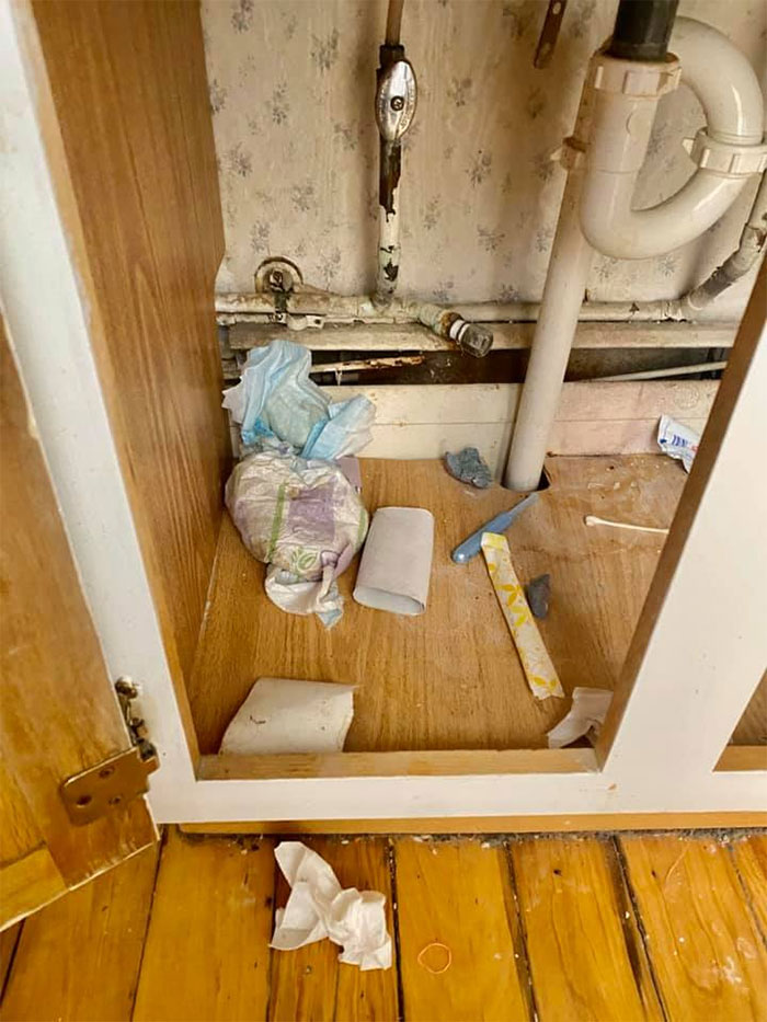 People Wonder Why Rents And Security Deposits Are So High, So This Landlord Shares Some Pics