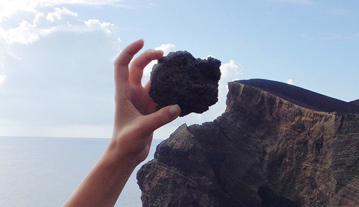 Here Are My 30 Best Optical Illusions That Were Made Without Any Editing Software