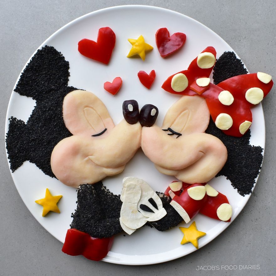 Minnie & Mickey Mouse