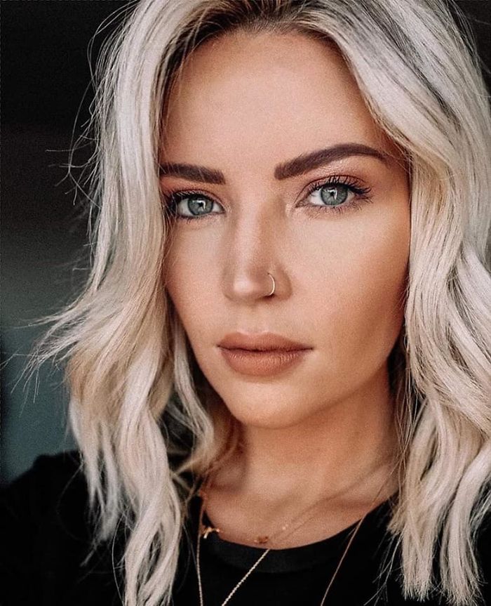 Someone Makes A Post About Strong Women Who Celebrate Their Natural Bodies, Illustrates It With The Perfect Example Someone Makes A Post About Strong Women Who Celebrate Their Natural Bodies, Illustrates It With The Perfect Example