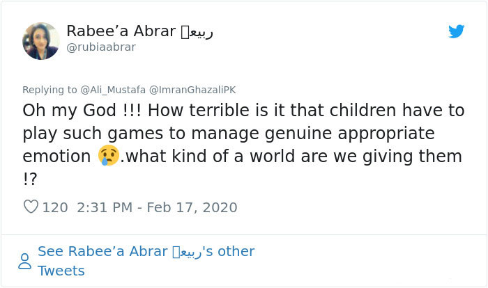 Syrian Dad Tells Daughter To Laugh When Bombs Explode In A Heartbreaking Video