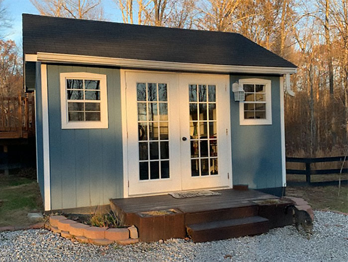 Family Builds A Private Tiny House Village Where Their Teen Kids Have A House Each, Shows What's Inside Family Builds A Private Tiny House Village Where Their Teen Kids Have A House Each, Shows What's Inside