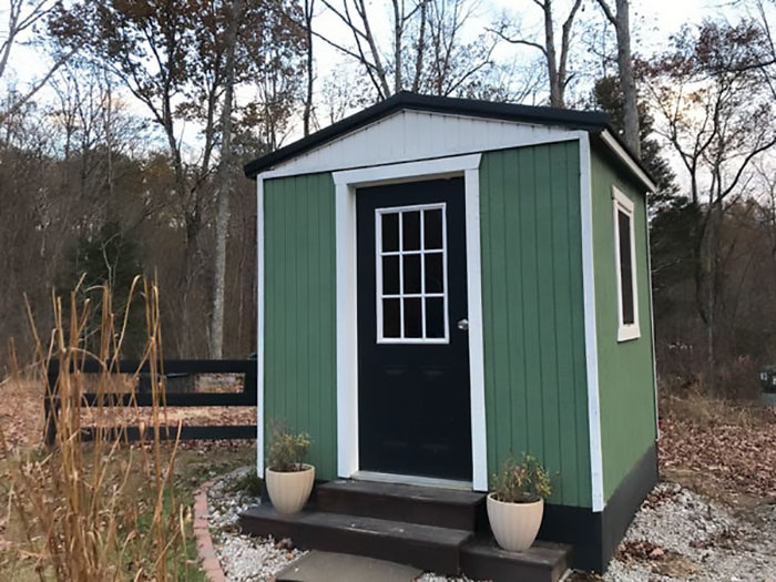 Family Builds A Private Tiny House Village Where Their Teen Kids Have A House Each, Shows What's Inside Family Builds A Private Tiny House Village Where Their Teen Kids Have A House Each, Shows What's Inside