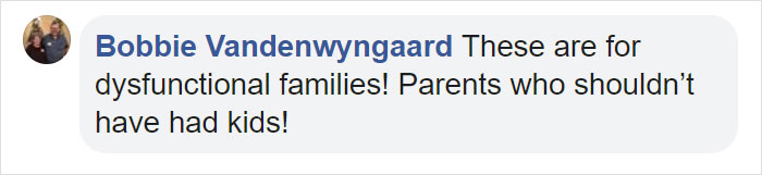 Family Builds A Private Tiny House Village Where Their Teen Kids Have A House Each, Shows What's Inside Family Builds A Private Tiny House Village Where Their Teen Kids Have A House Each, Shows What's Inside