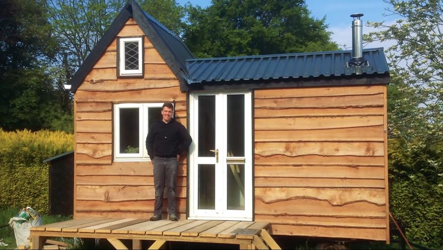 17-Year-Old Builds Tiny House For Under $8k