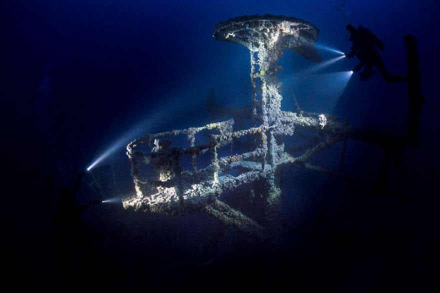 Wrecks Category: 'The Crow’s Nest' By David Alper, UK