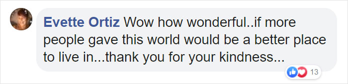 This Man Is A Veterinarian Who Walks Around California And Treats Homeless People's Animals For Free