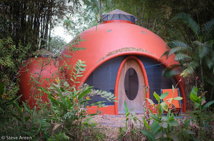 Eco-Friendly Dome Homes Built From AirCrete Are So Affordable, You Can DIY One For Up To $9,000