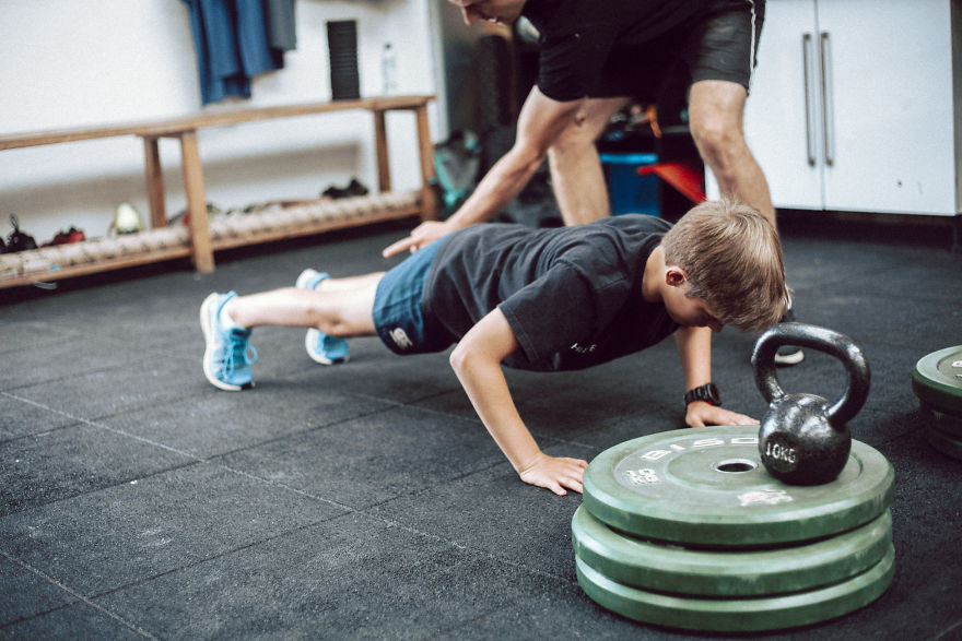 "Weight Training Stunts Growth", An Evidence Based Myth Buster! "Weight Training Stunts Growth", An Evidence Based Myth Buster!