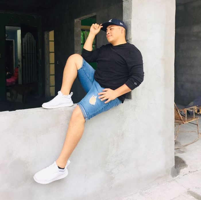 This Quarantined Guy Sends His Dog On A Mission To Buy Cheetos And He Delivers This Quarantined Guy Sends His Dog On A Mission To Buy Cheetos And He Delivers