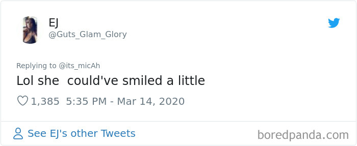 Guy Visits The Museum Of Illusions Alone, Gets A Museum Worker To Help Him With The Pictures