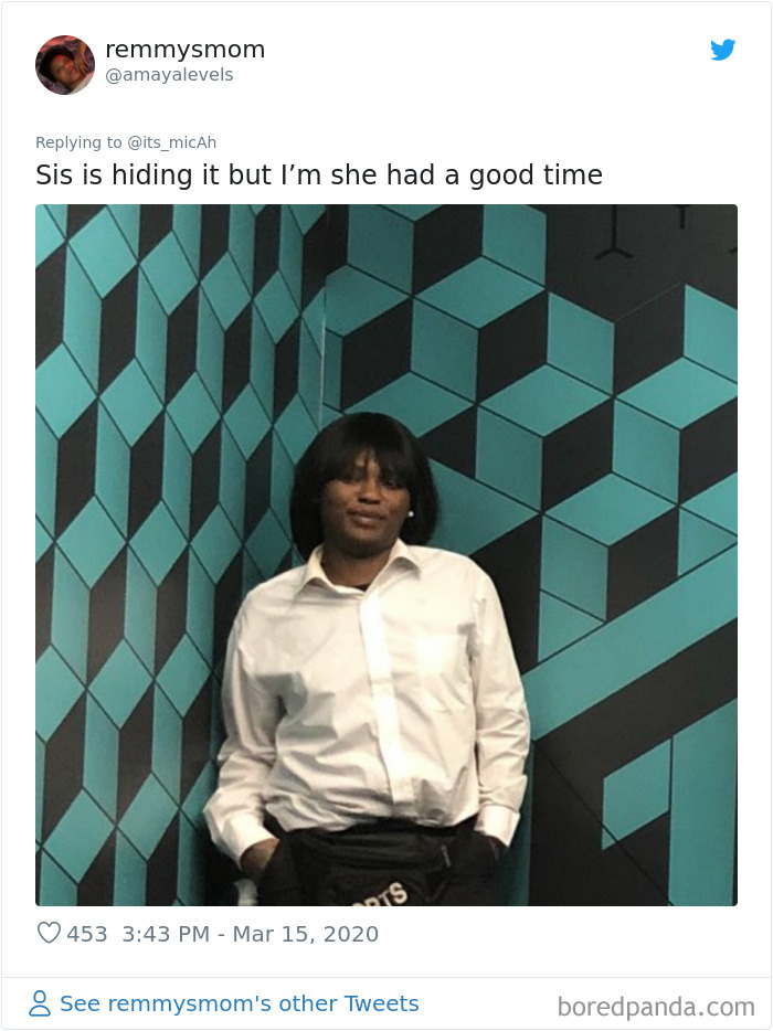 Guy Visits The Museum Of Illusions Alone, Gets A Museum Worker To Help Him With The Pictures