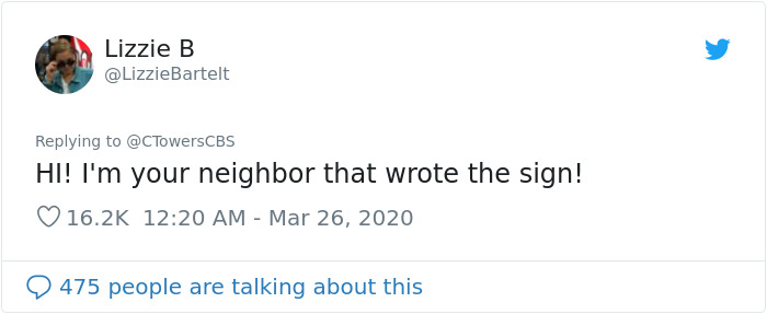 Woman Asks A Neighbor What His Cat's Name Is Via A Sign On Her Window, Receives An Answer And Cute Pics Woman Asks A Neighbor What His Cat's Name Is Via A Sign On Her Window, Receives An Answer And Cute Pics