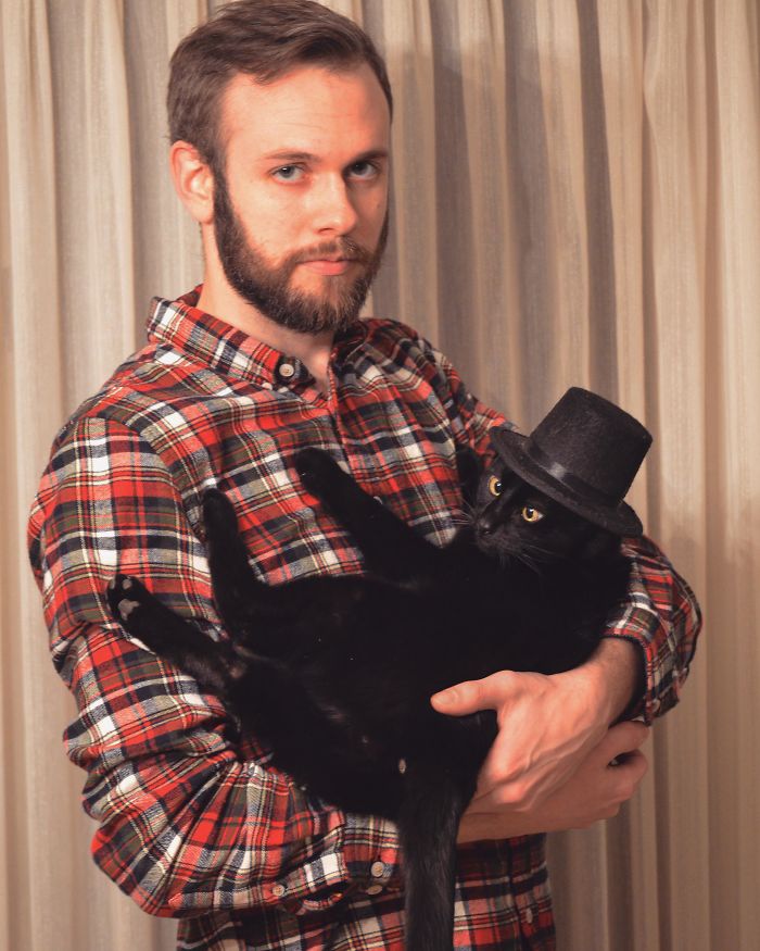 It Is A Shame That Thanksgiving Has Become An Over Commercialized Holiday Focused On Gluttony When It Should Really Be About Gratitude And Pious Self Reflection With Your Black Cat In A Pilgrim Hat