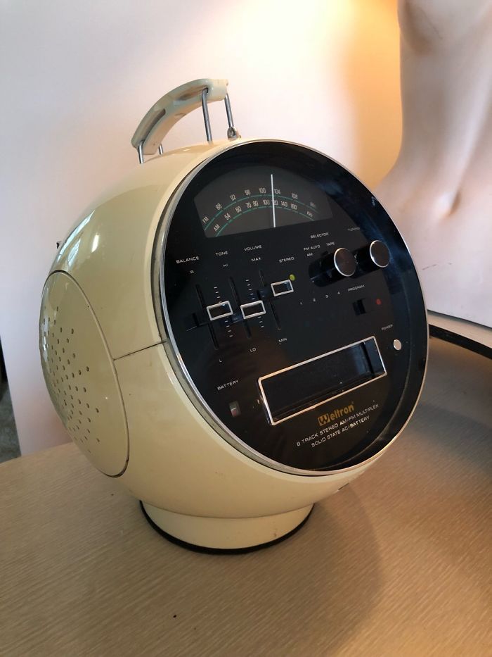Vintage 1970s Space Age Weltron 8 Track Stereo. Now I Need To Thrift Some 8 Tracks