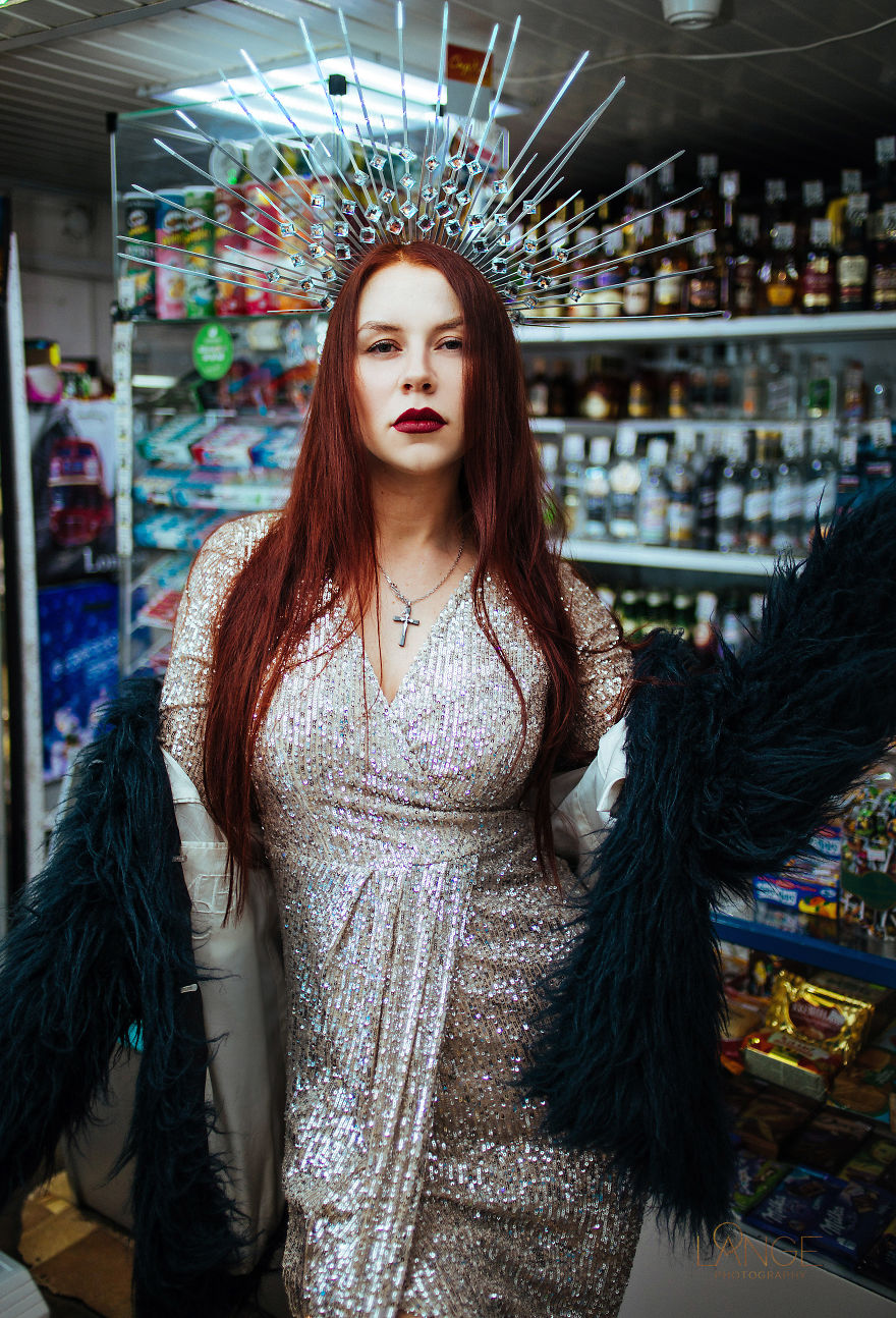 A Girl, The Groceries And Corona